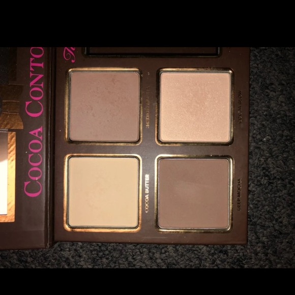 Too Faced Cocoa Contour Palette Medium to Deep - Picture 4 of 4